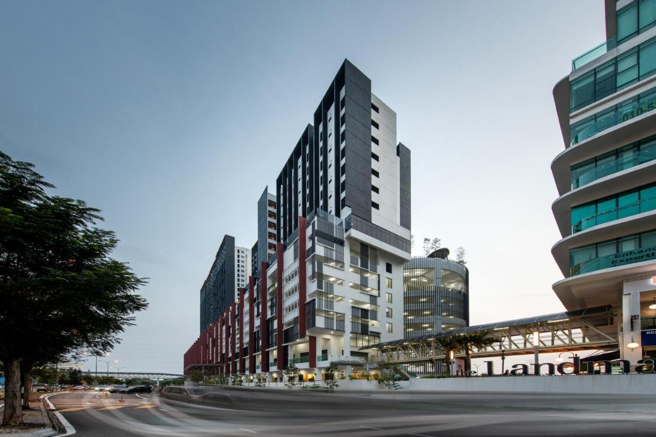 The Canvas Hotel Klang Exteriér fotografie